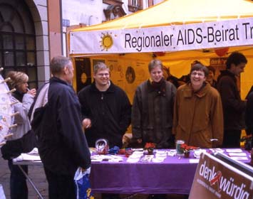 AIDS-Prvention in der Trierer Innenstadt.